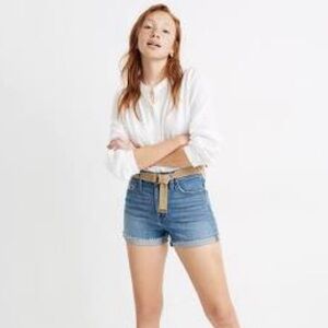 Madewell High Rise Denim shorts women’s SZ 26  3” inseam distressed festival EUC